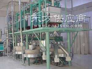 全自動石磨面粉機生產廠家掠影 現(xiàn)代機械制造與傳統(tǒng)工藝的融合